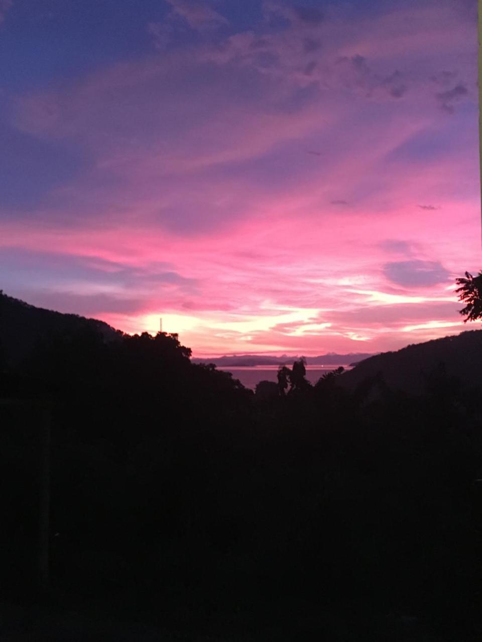 Bajo Sunset Hostel Labuan Bajo Exterior photo
